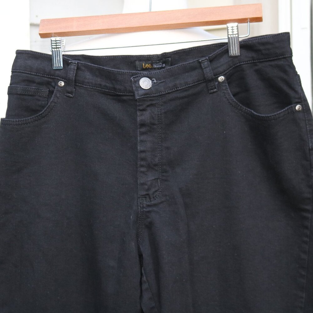 LEE Plus Size Relaxed Fit Straight  Leg Black Classic Stretch Jeans Sz 16 SHORT - Picture 2 of 6